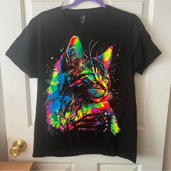 Hot Topic Tops - Colorful Black Whimsy Y2K Kidcore Neon Cat Graphic T-Shirt